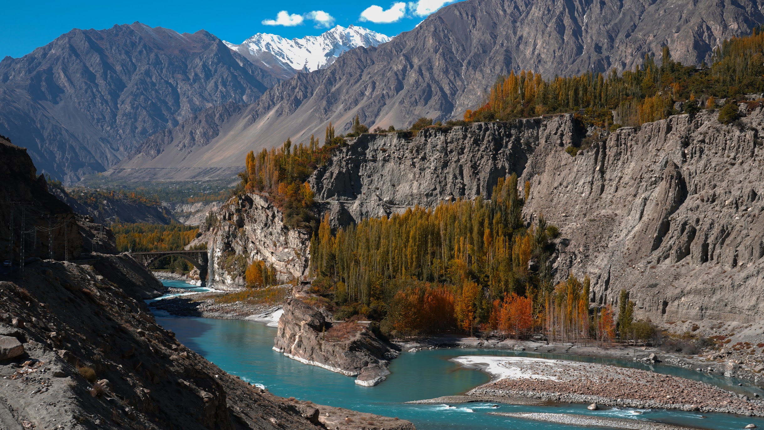 Vallée de Hunza en saison d'automne