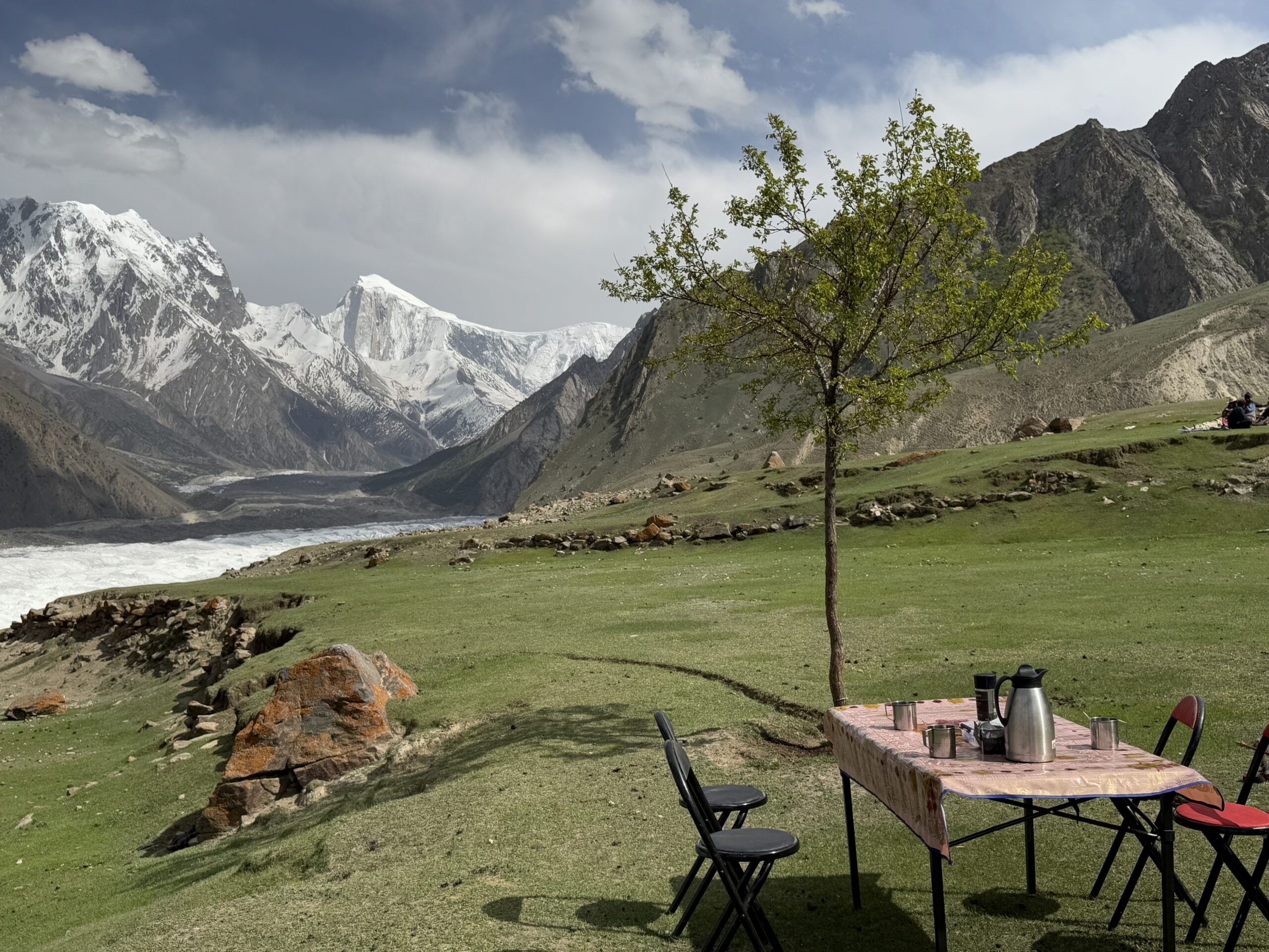 Paysage Hunza — trekking Karakoram