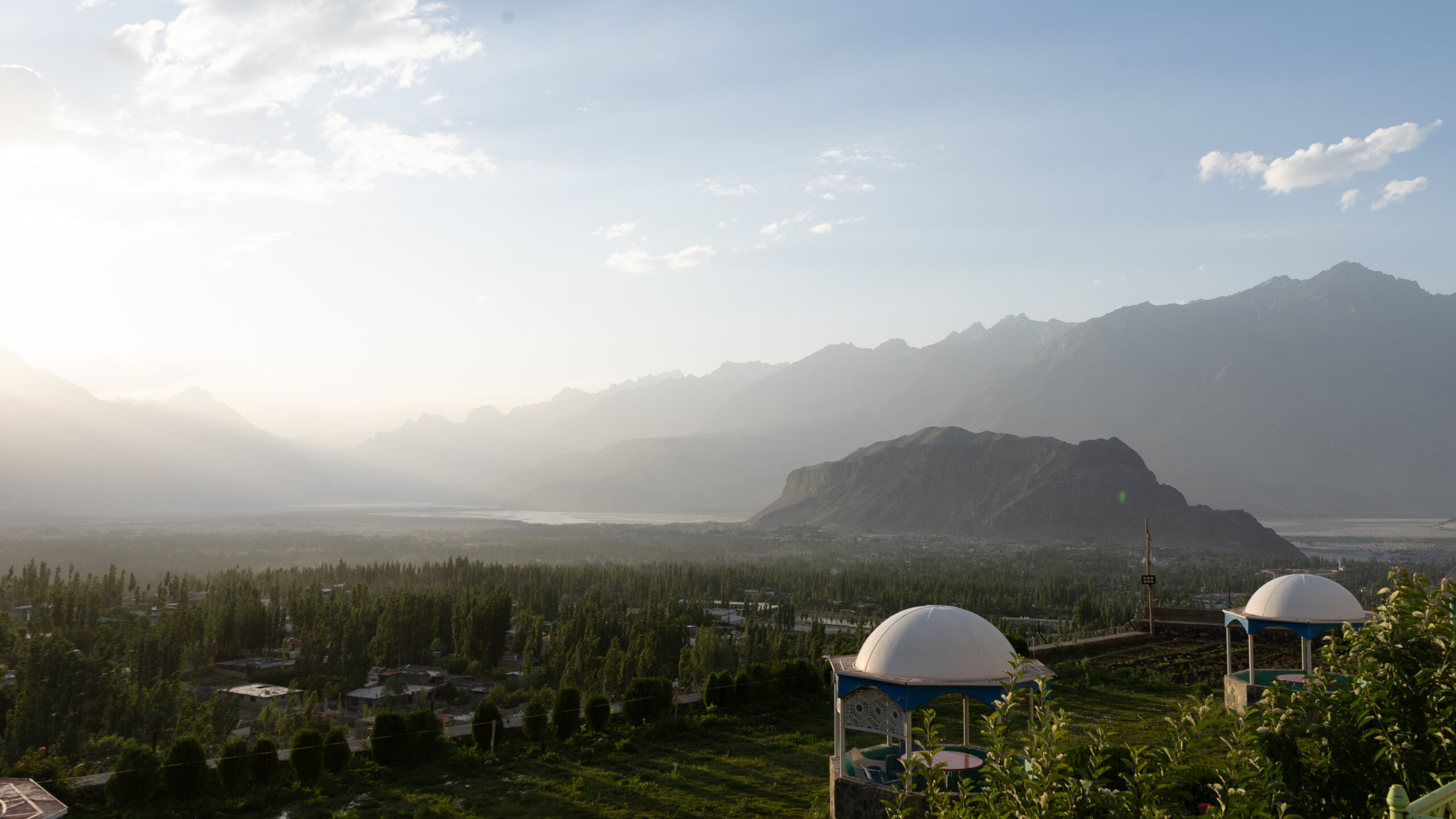 Skardu — vue sur la Karakoram Highway
